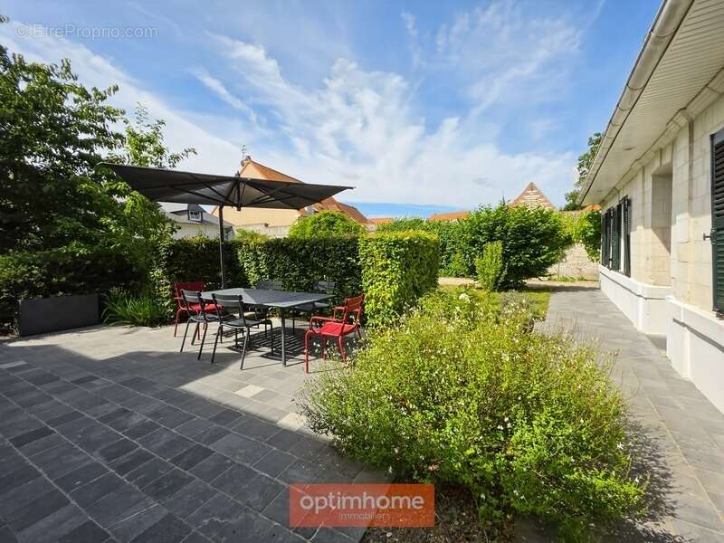 Propriete 273 m² 6 chambres jardin expo sud - photo 38
