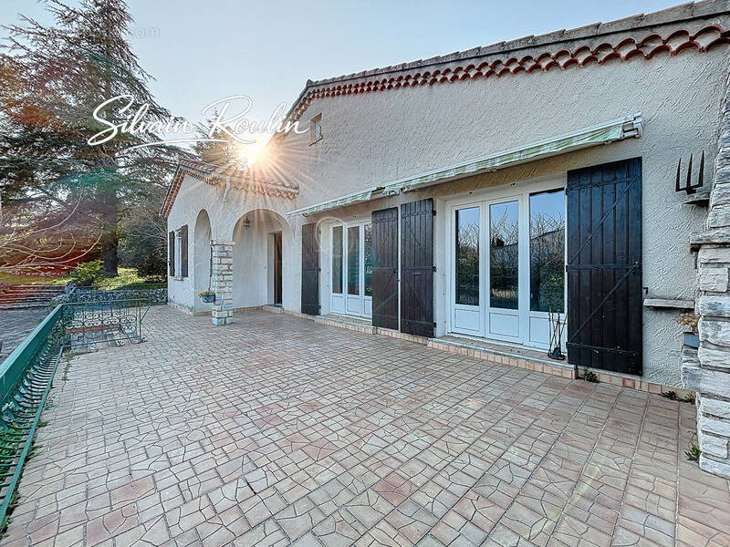 Maison à BOURG-SAINT-ANDEOL