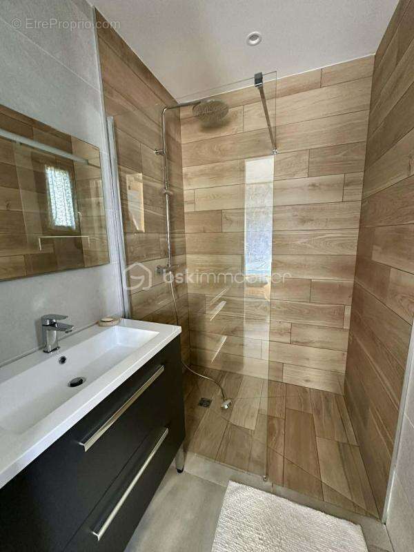 Maison à SAINT-ANDRE-DE-ROQUELONGUE