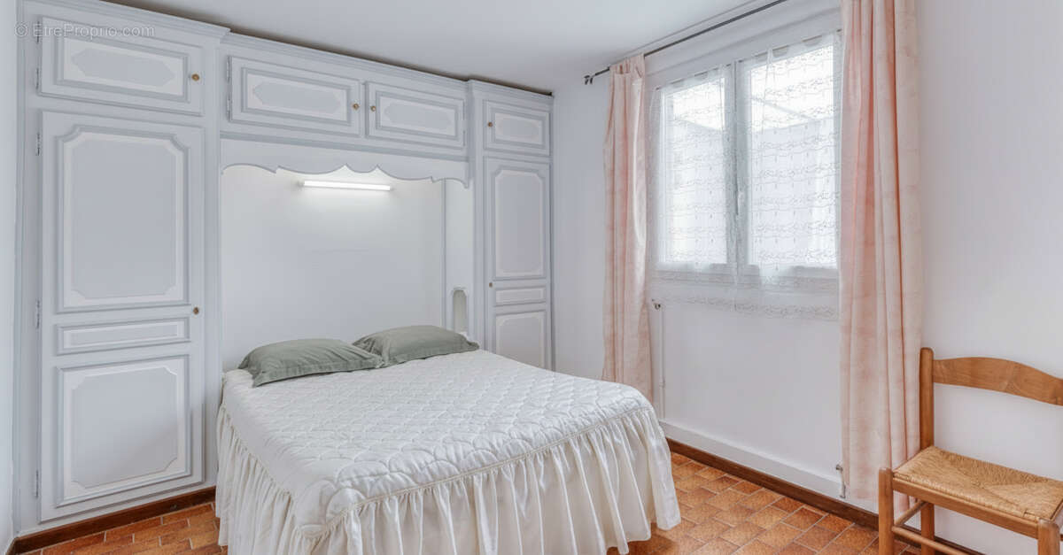 Maison à CHARLEVAL
