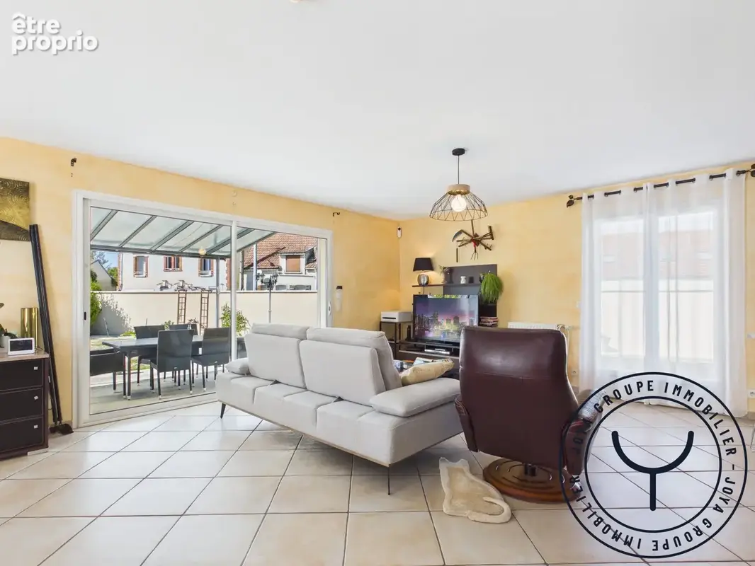 Maison 6 pièces 136 m² à vendre à Maizieres-La-Grande-Paroisse (10510) - photo 8