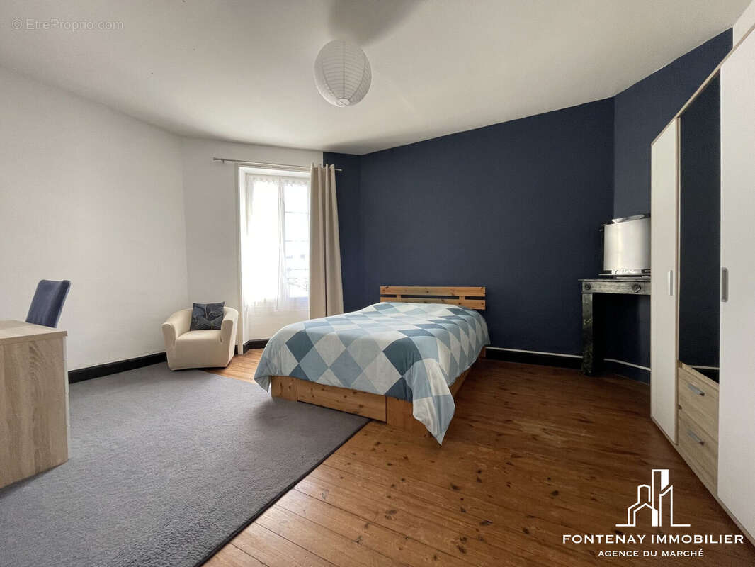 Maison 268 m² à Nalliers  - photo 9