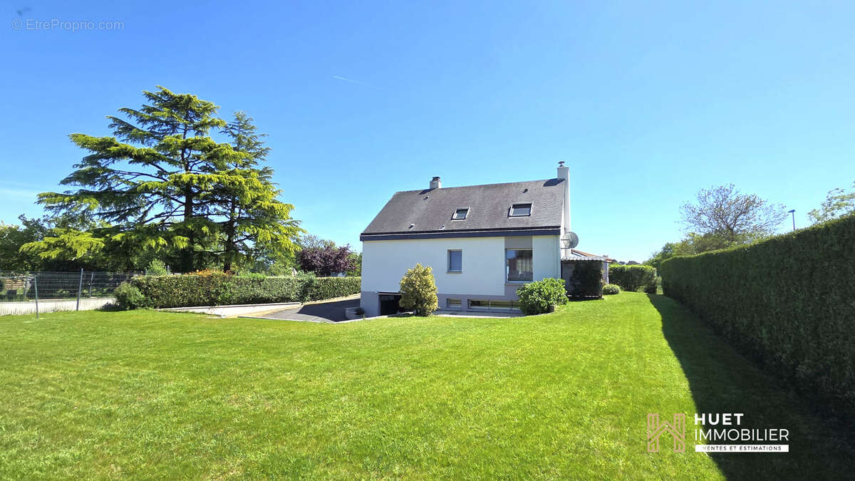 Maison à LASSY