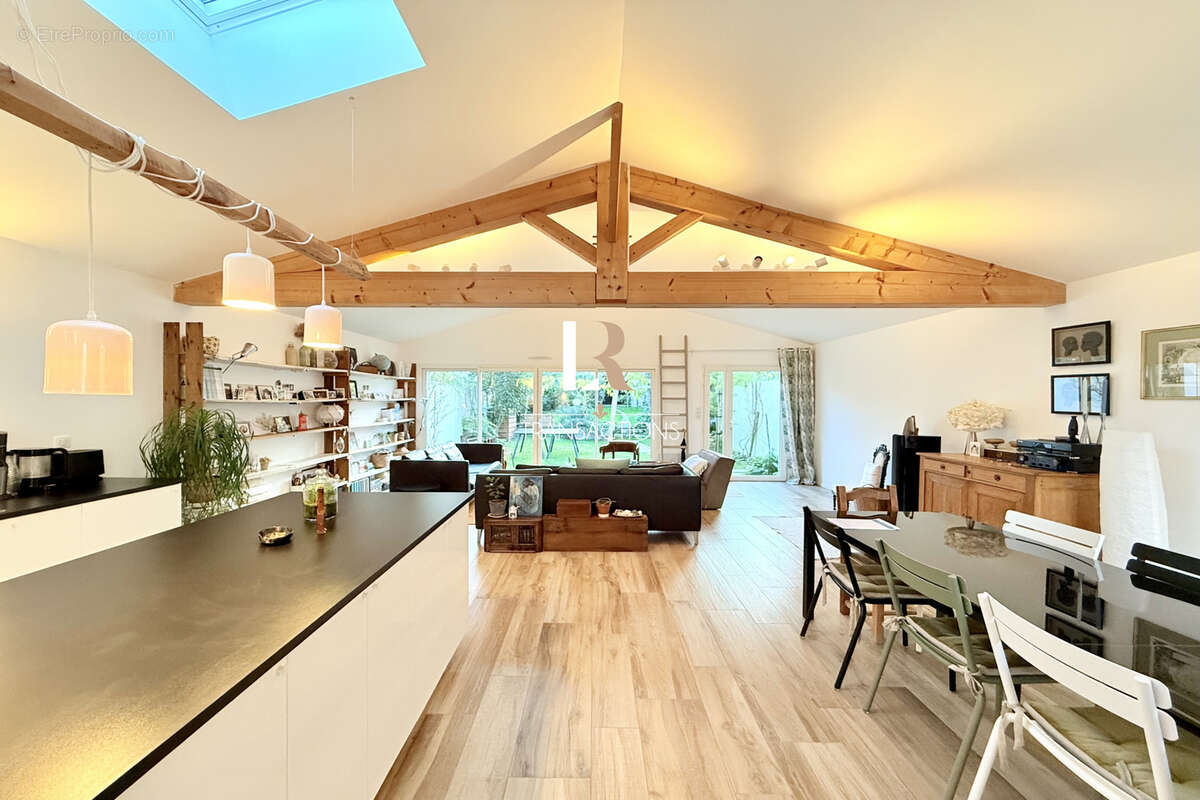 Maison à LA ROCHELLE