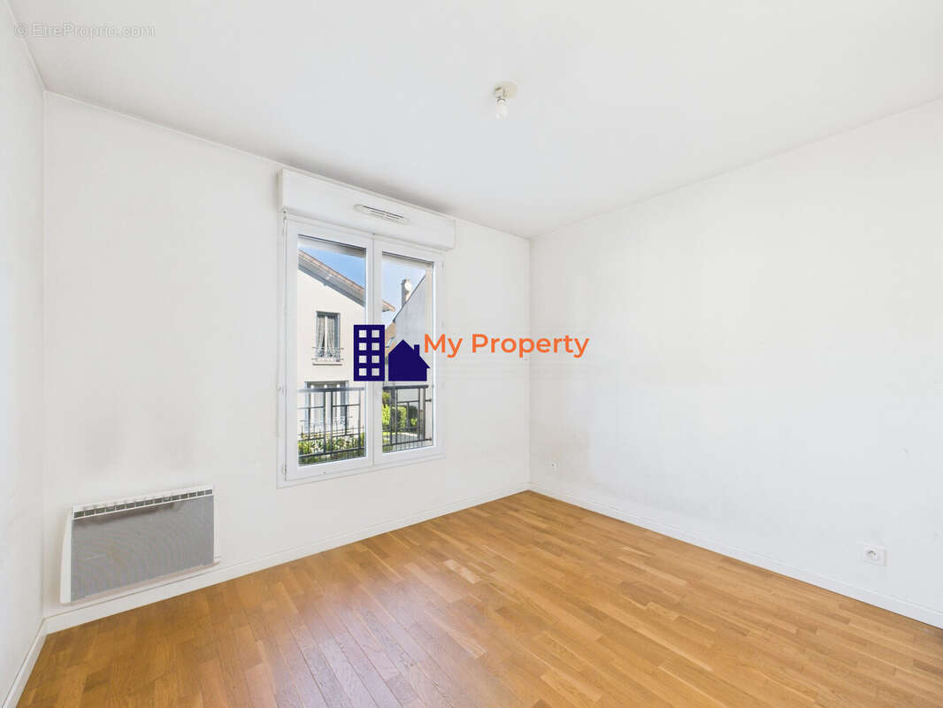 Appartement à HOUILLES