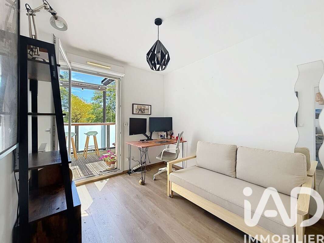 Photo 7 - Appartement à NEUVILLE-SUR-SAONE