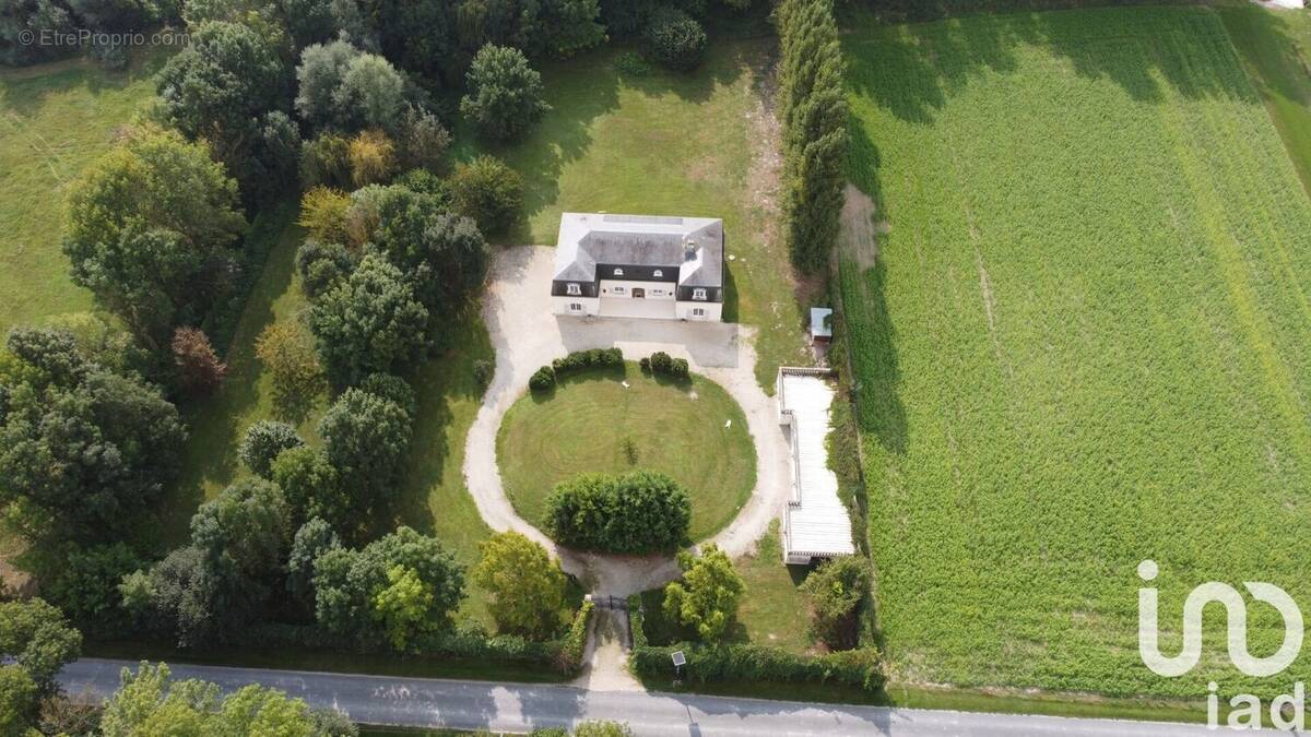 Photo 1 - Maison à LA CHAPELLE-LASSON