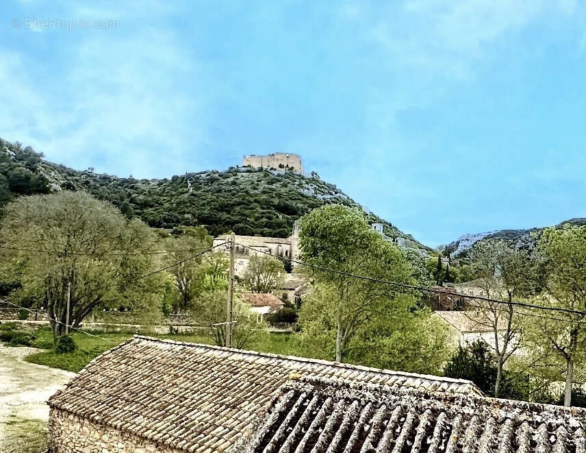 Maison à SAINT-VICTOR-LA-COSTE