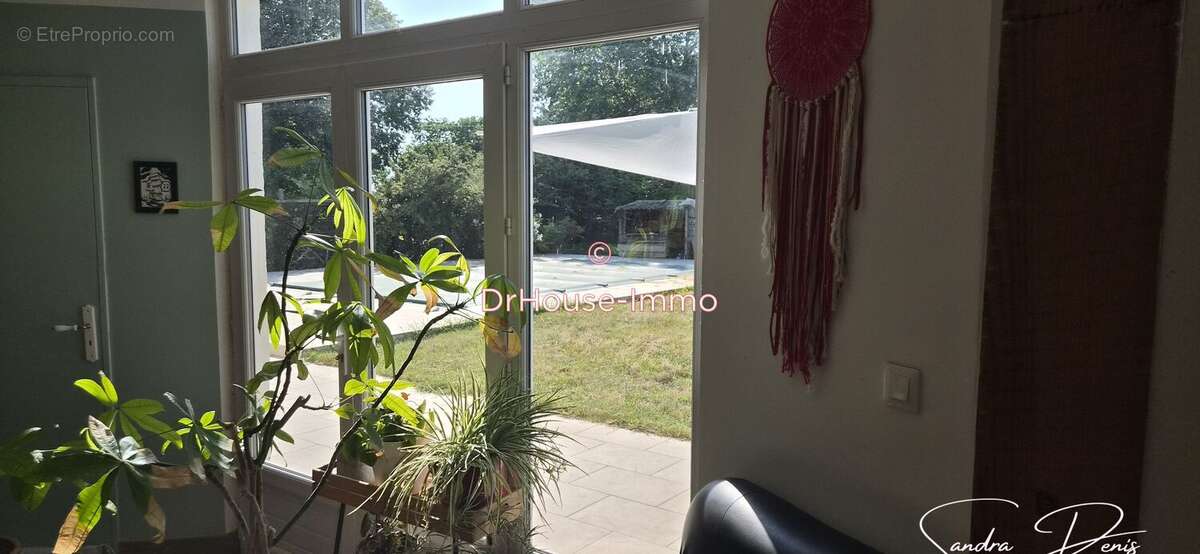 Maison 241 m² à Sauveterre-De-Guyenne  - photo 9