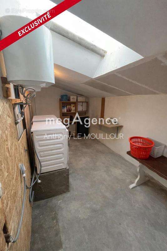 Maison dans le bourg avec travaux à prévoir - photo 9