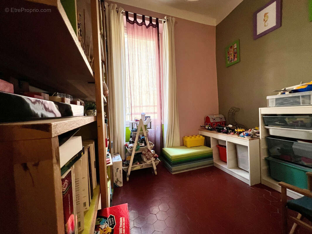 Appartement à AUBAGNE