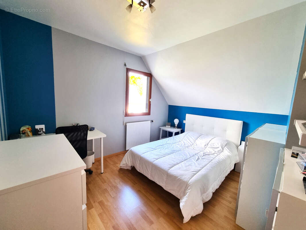 Maison à SAINT-ERBLON