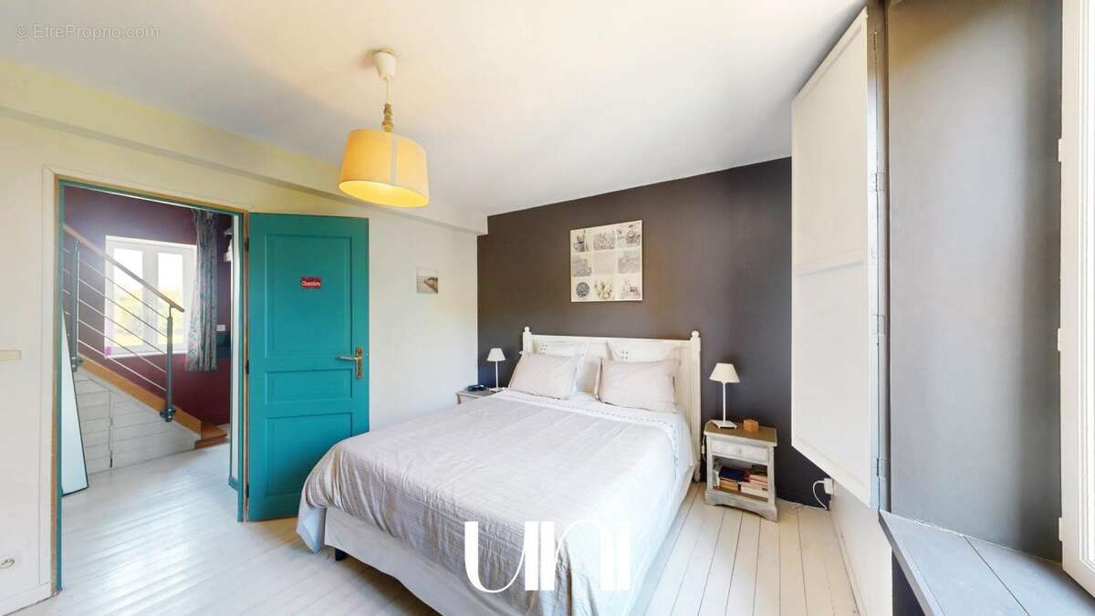 Maison à FONTAINE-HENRY