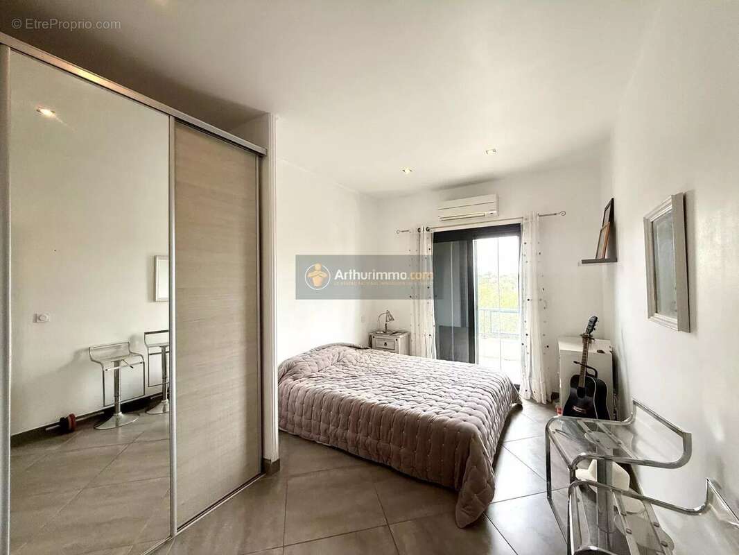 Maison à SAN-MARTINO-DI-LOTA