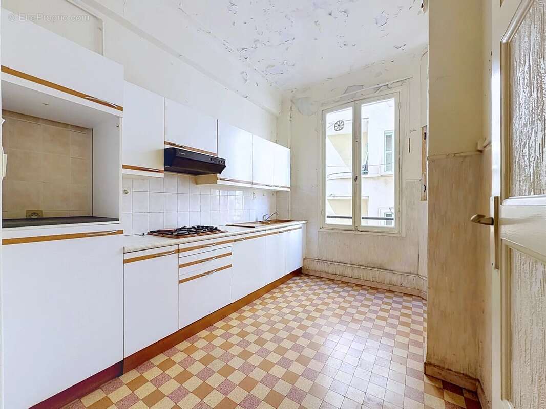 Deux-pièces de 53,85 m² avec beau potentiel – Quartier Vernier, Nice - photo 5