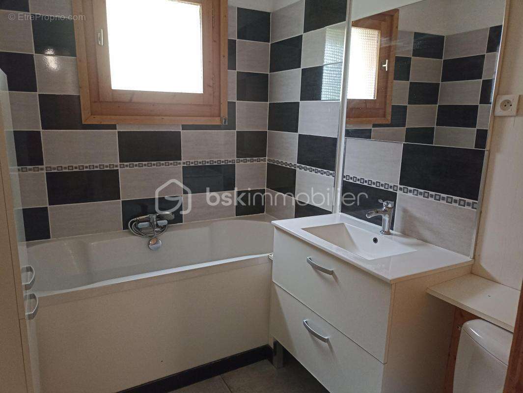 Appartement à LES AVANCHERS-VALMOREL