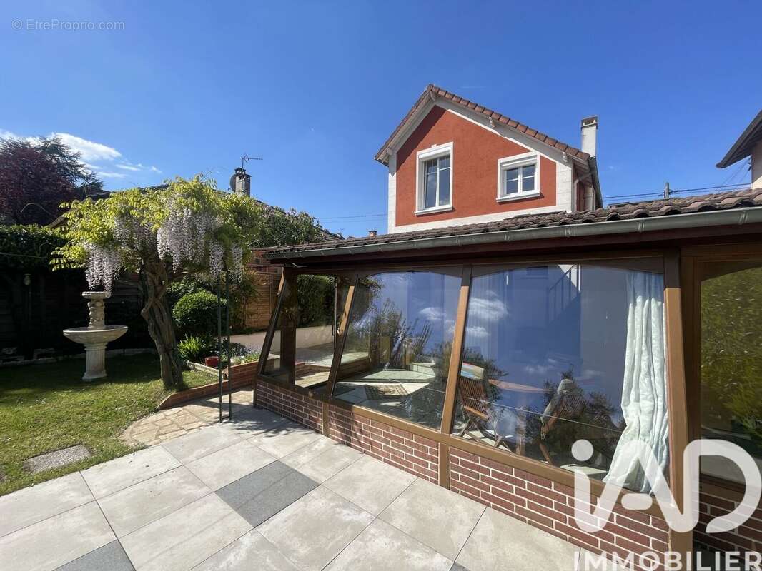 Photo 3 - Maison à BRUNOY