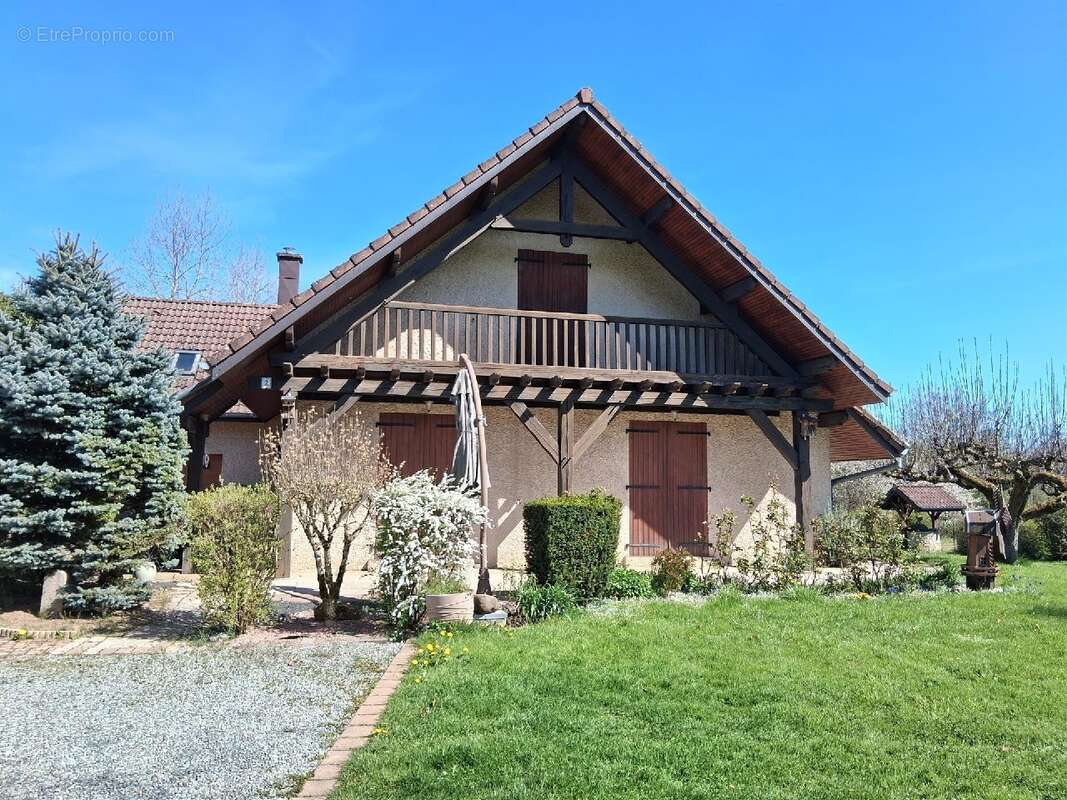 Maison à HERICOURT