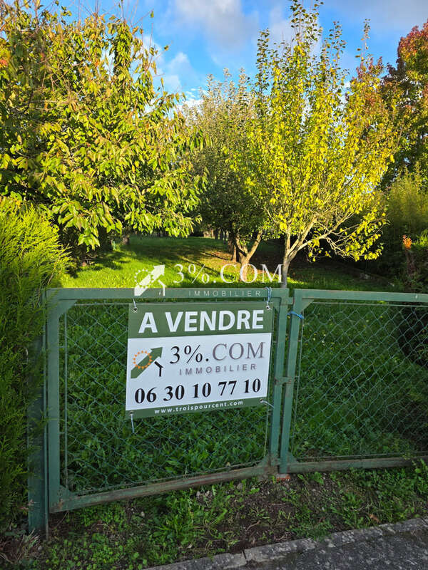 Terrain à MONT-SUR-MEURTHE
