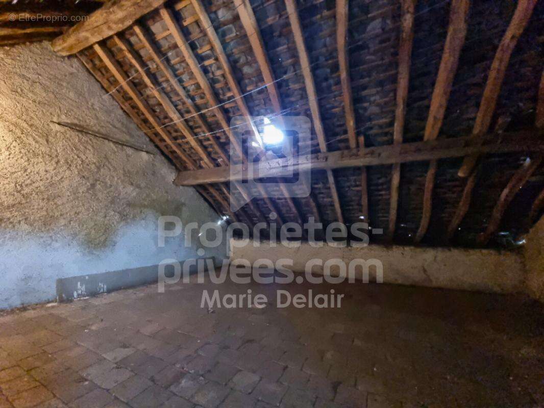 Maison à POUILLY-SUR-LOIRE