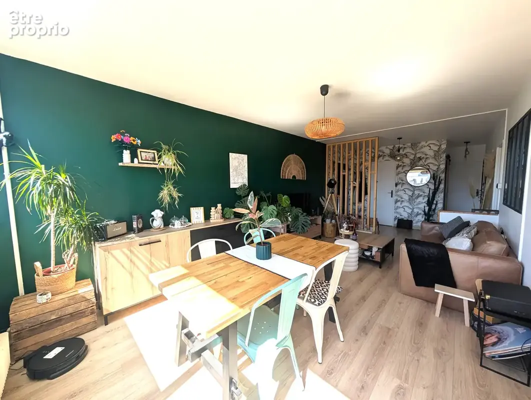 Appartement t3 traversant / balcon / ascenseur / cave / parking privatif en sous-sol / clermont-ferrand - photo 3