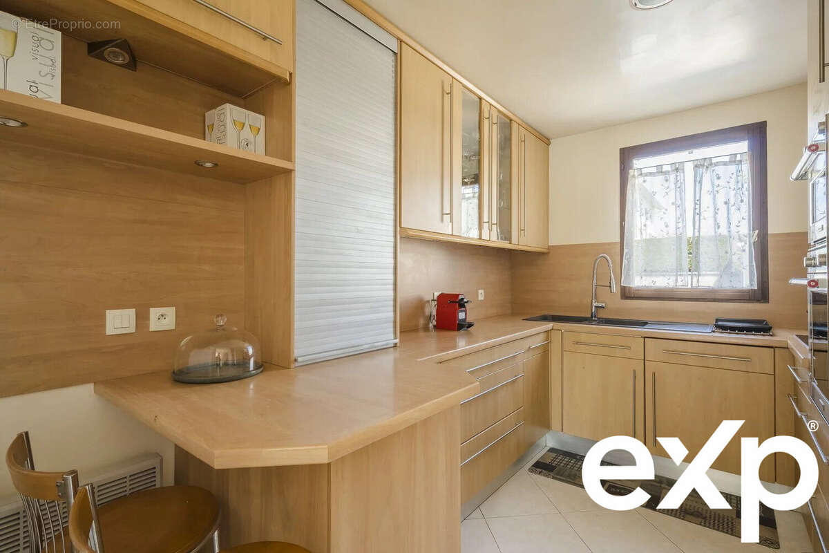 Maison à BONNEUIL-SUR-MARNE