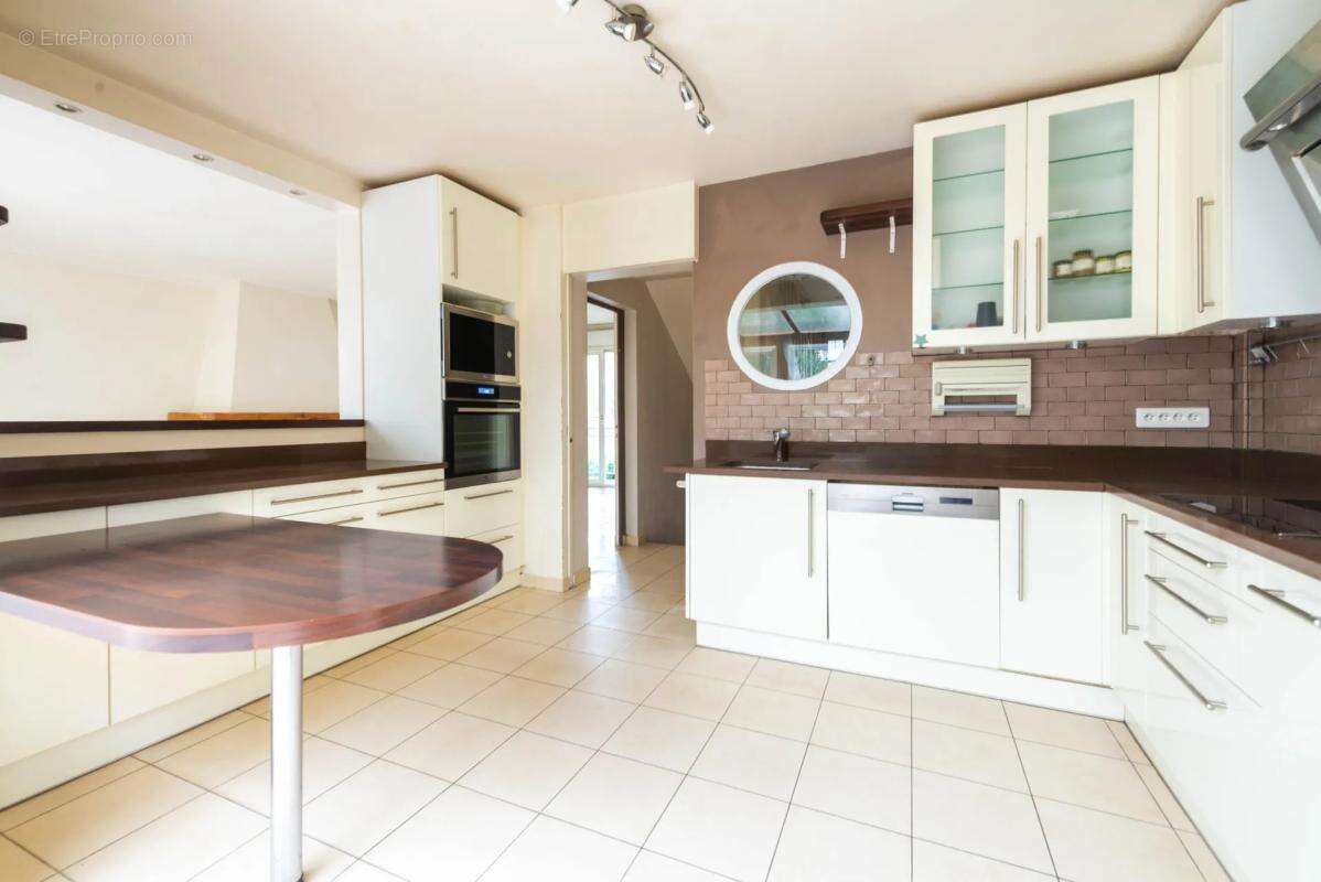 Maison à FONTENAY-AUX-ROSES