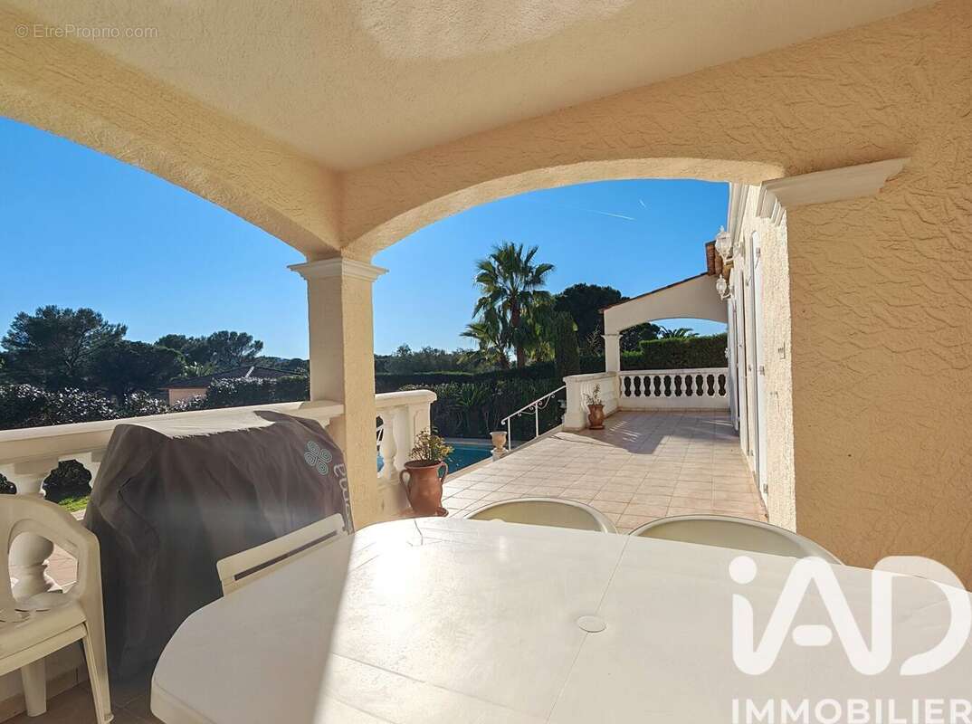 Photo 4 - Maison à SAINT-RAPHAEL