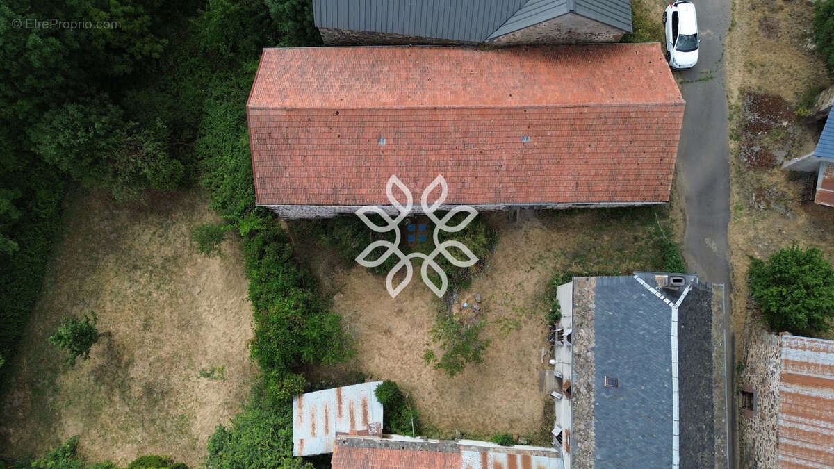Maison de campagne avec dépendances et terrain de 1 193 m2 à Laurie - photo 28