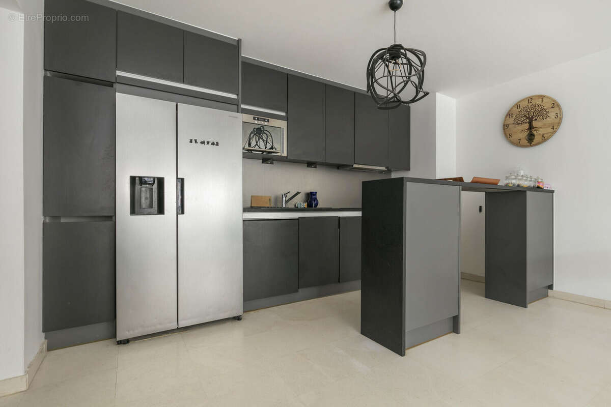 Photo 2 - Appartement à NEUILLY-SUR-SEINE