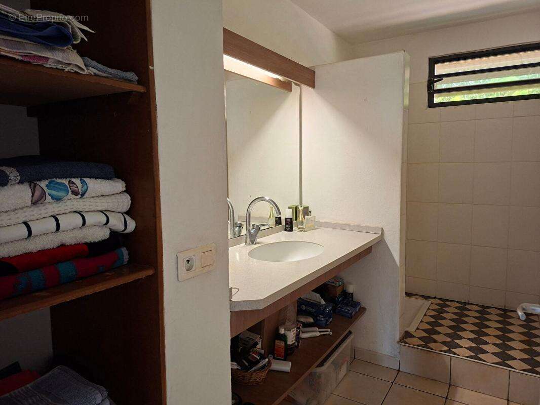 Appartement à CAYENNE