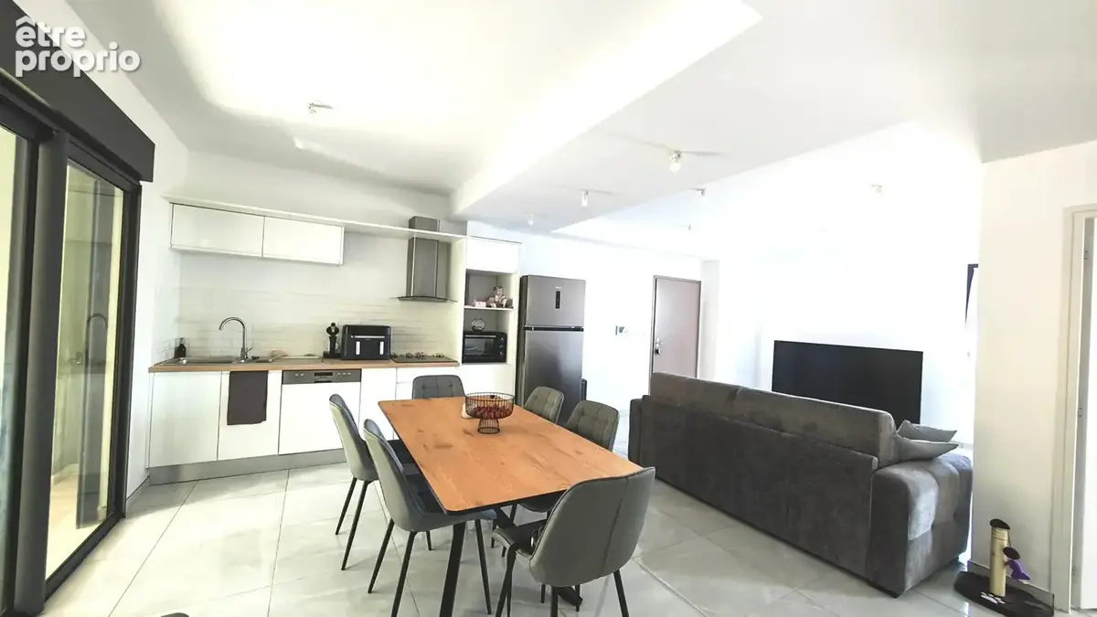 Appartement 69 m² à Saint-Pierre  - photo 6