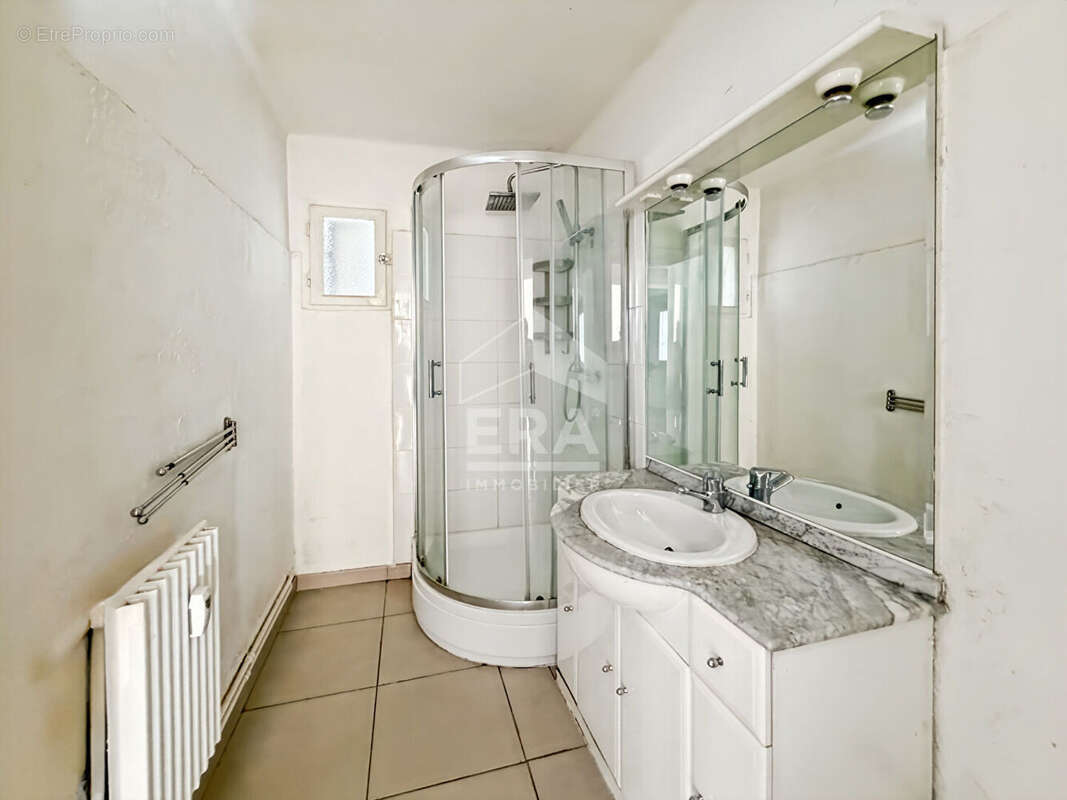 Appartement à MARSEILLE-12E