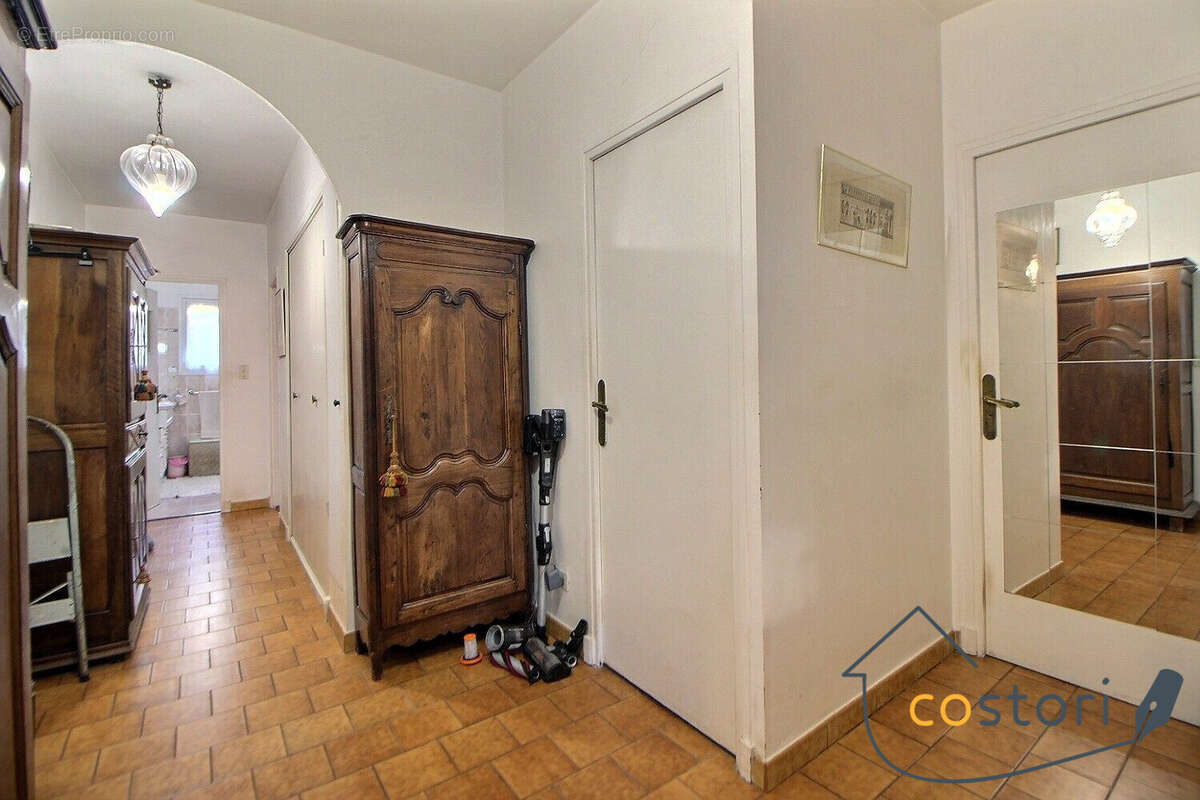 Maison à TRANS-EN-PROVENCE