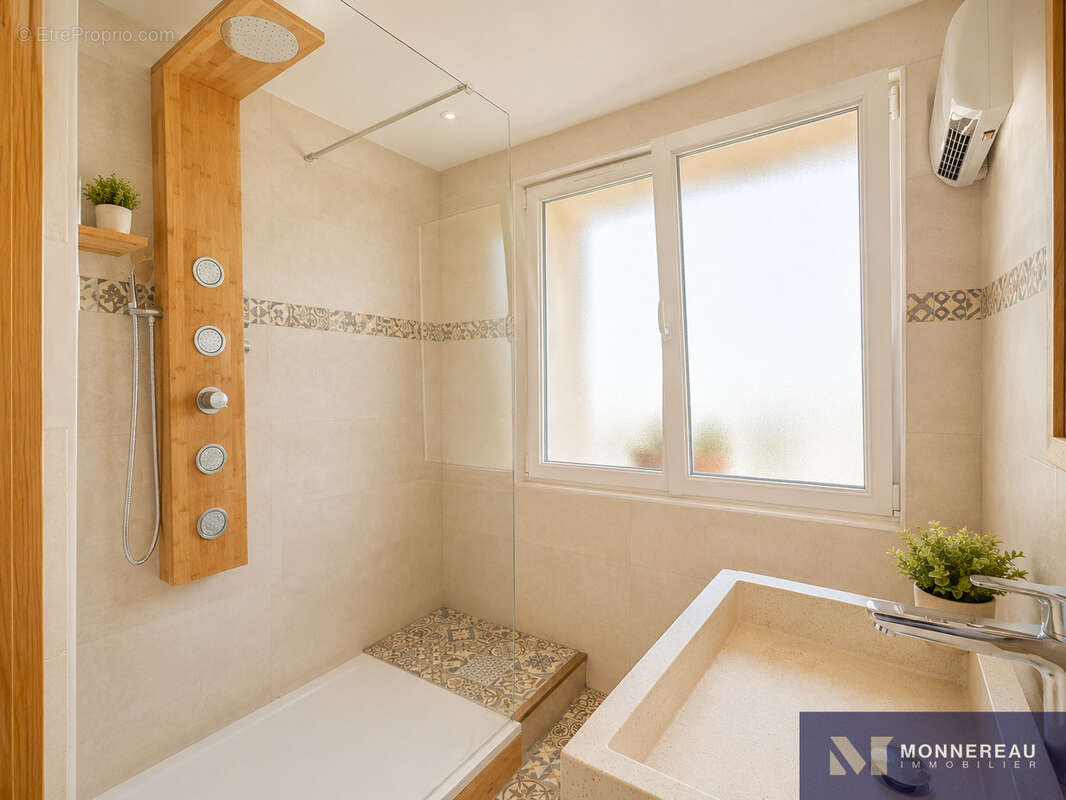 Maison en pierre avec piscine - photo 14