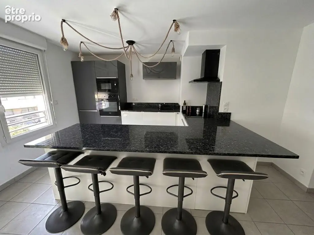 Appartement à MARSEILLE-11E