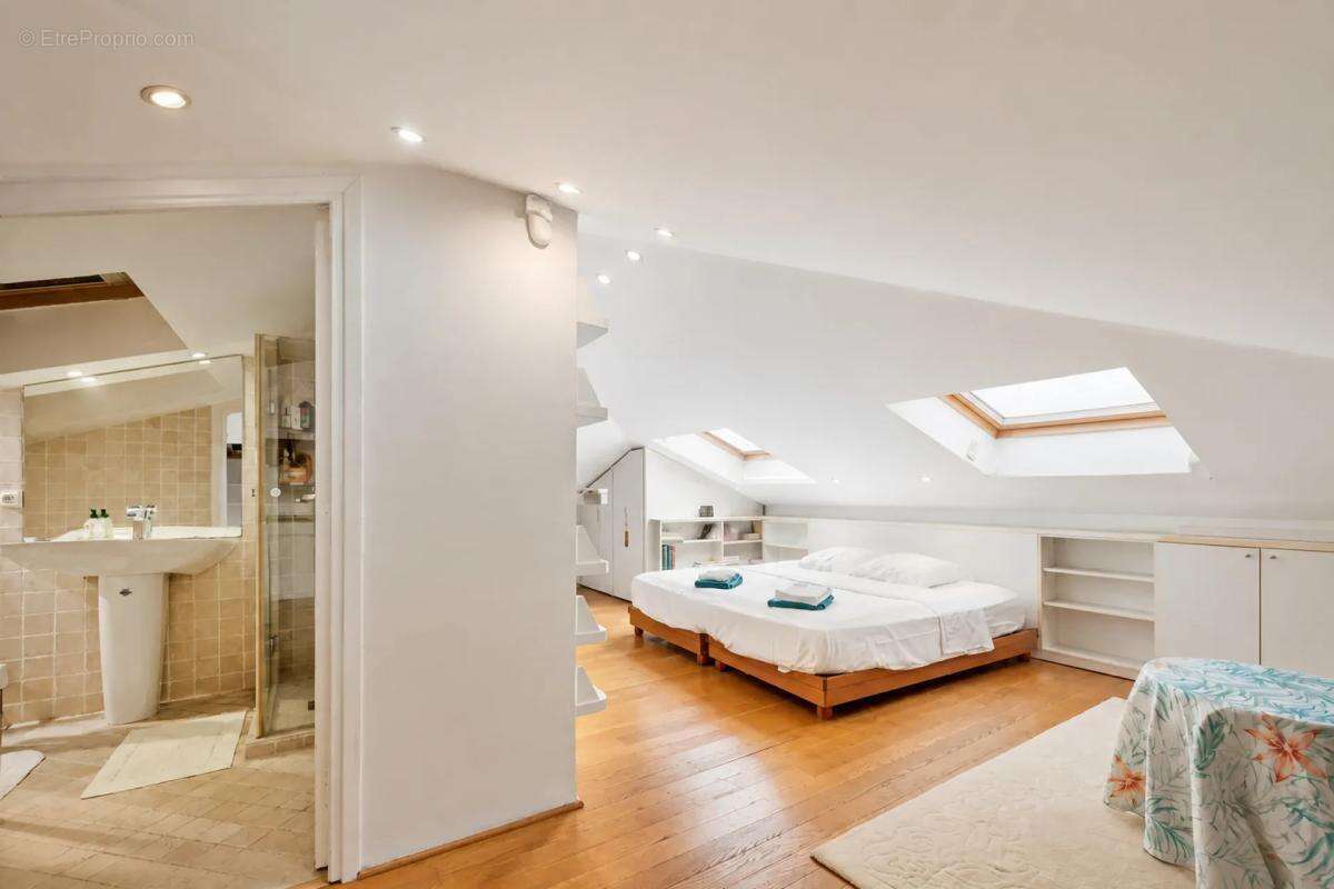 Maison de 7 pièces de 170 m² à Roquebrune-Cap-Martin - photo 13