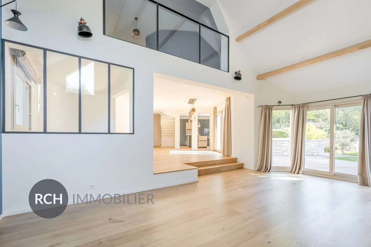 Maison à MONTFORT-L'AMAURY