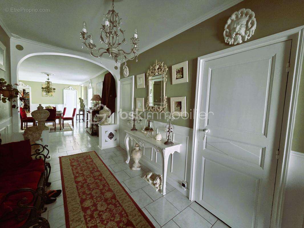 *** ST-MAIXENT L’ÉCOLE  - Halles-Abbaye – Maison 315 m² *** - photo 3