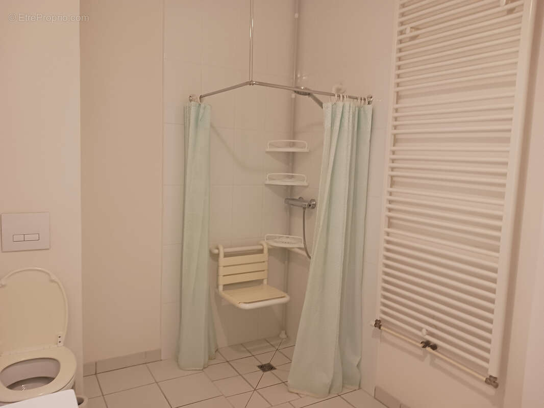 Appartement à FLEURY-LES-AUBRAIS