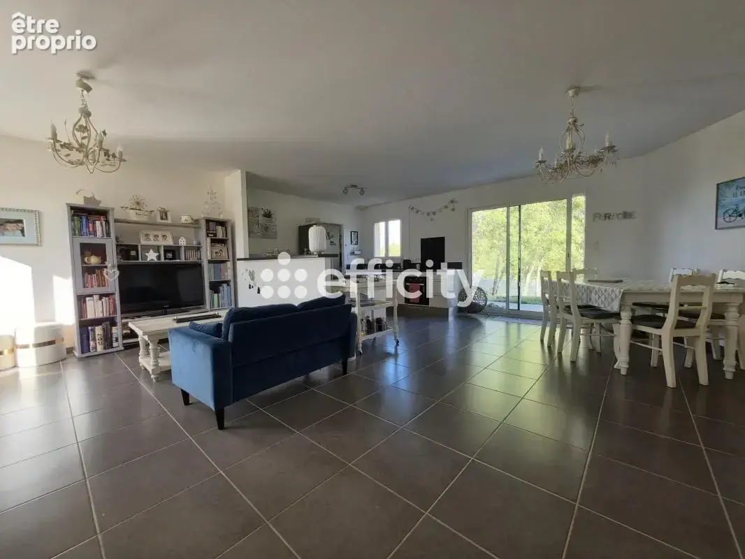 Maison 6 pièces 130 m² à vendre à Notre-Dame-De-Sanilhac (24660) - photo 3