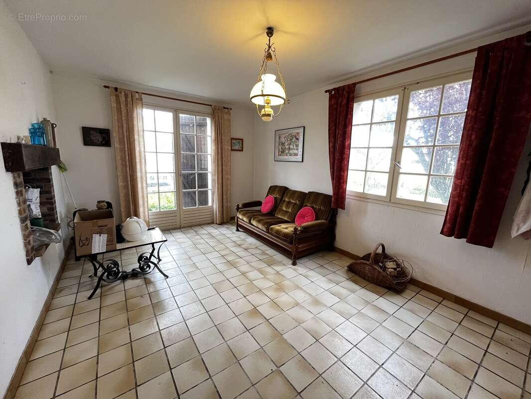 Maison à LABARTHE-SUR-LEZE