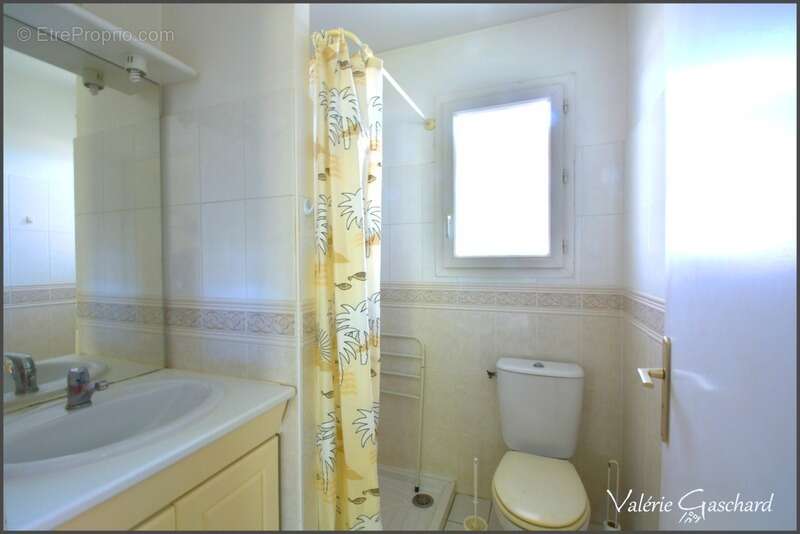 Maison à SAINT-SEURIN-SUR-L'ISLE