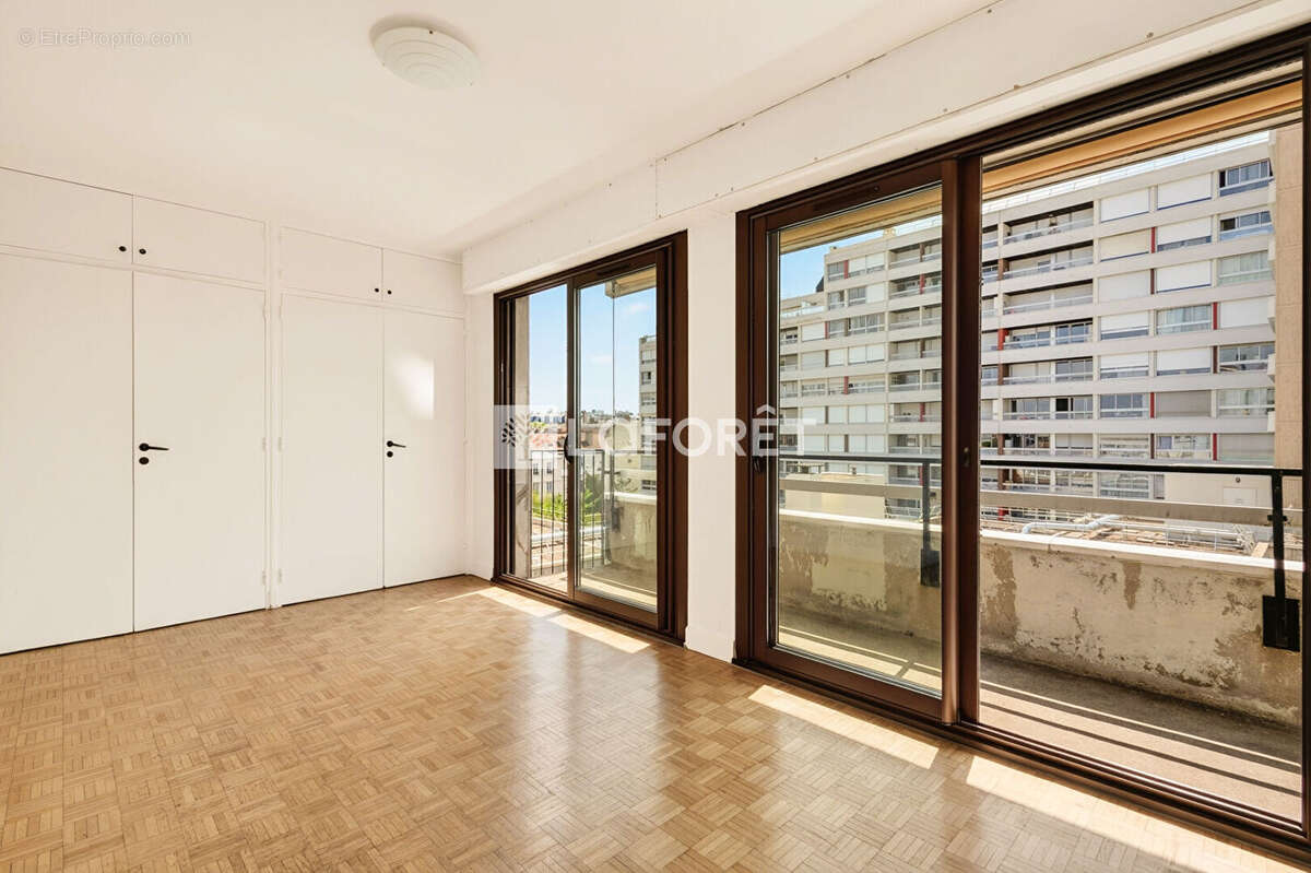 Appartement Paris 3 pièces 63 m2 - photo 10