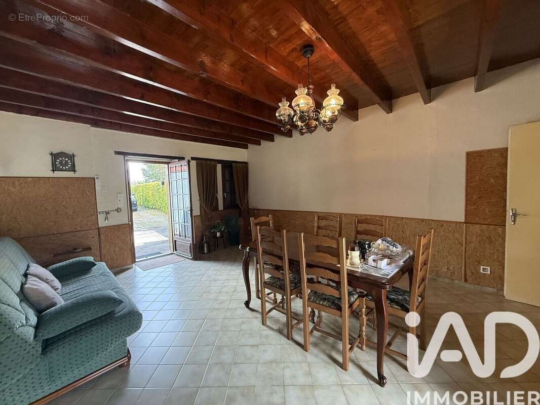 Maison 54 m² à Faurilles  - photo 4