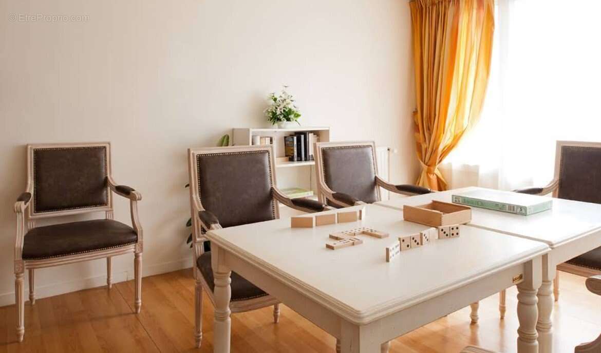 INVESTISSEMENT LOCATIF  MAISSE  Résidence Ehpad Korian Le Gâtinais - 5,51 % de rentabilité - photo 8