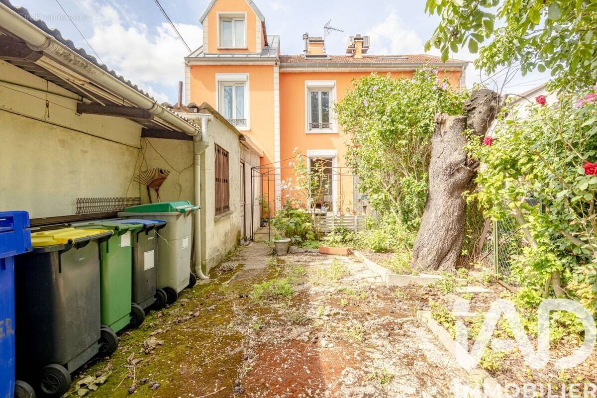 Photo 1 - Maison à VILLENEUVE-SAINT-GEORGES