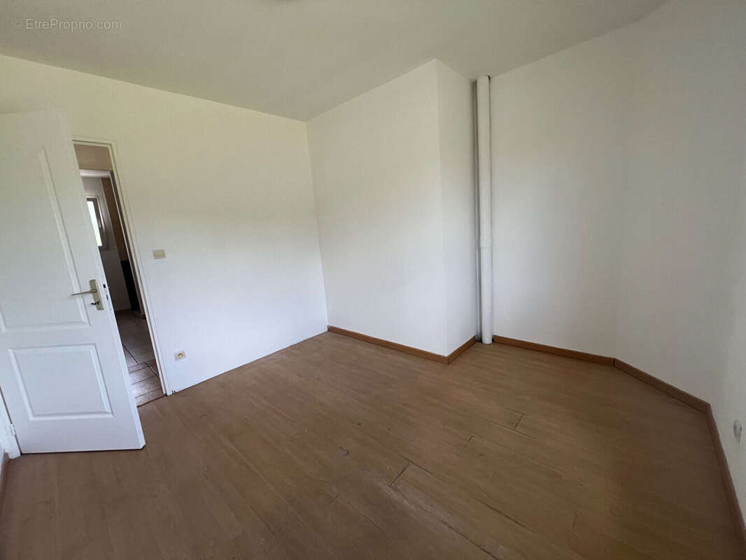 Maison à SAINT-EVROULT-DE-MONTFORT