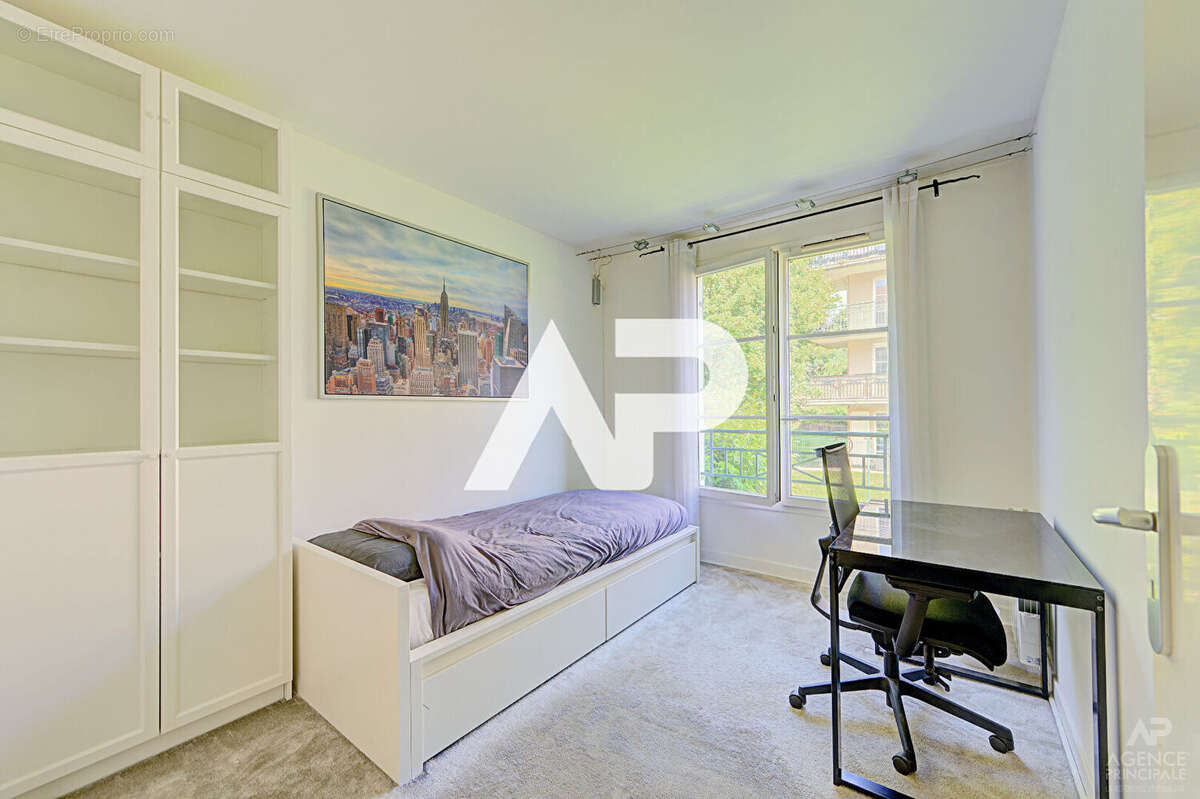 Appartement Rueil Malmaison 3 pièce(s) 82.49 m2 - photo 12