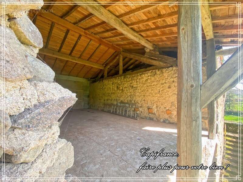 Maison à SAINT-PIERRE-LE-VIEUX